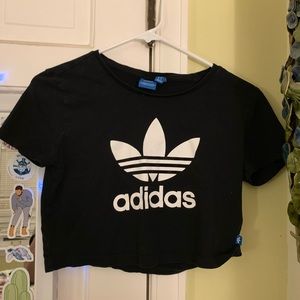 Cropped Adidas Top
